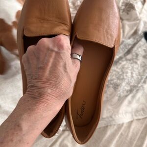 Women Shoes by Trotters, Flats with Perfect Soles and Comfortable Fit, 9.5 W